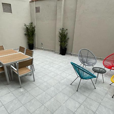 Barcelona Touch Apartments โอสปิตาเล็ต เดอ โยเบรกัต ภายนอก รูปภาพ