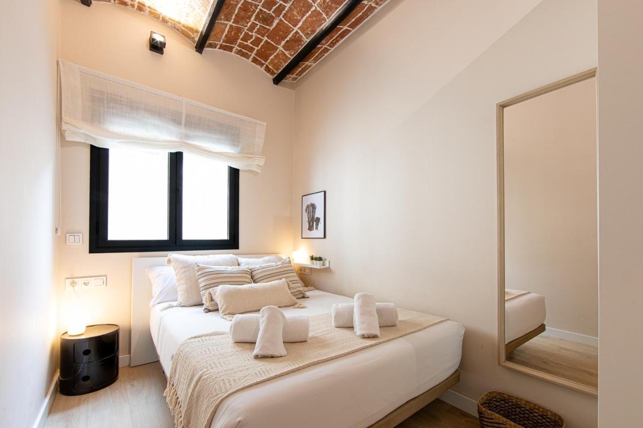 Barcelona Touch Apartments โอสปิตาเล็ต เดอ โยเบรกัต ภายนอก รูปภาพ