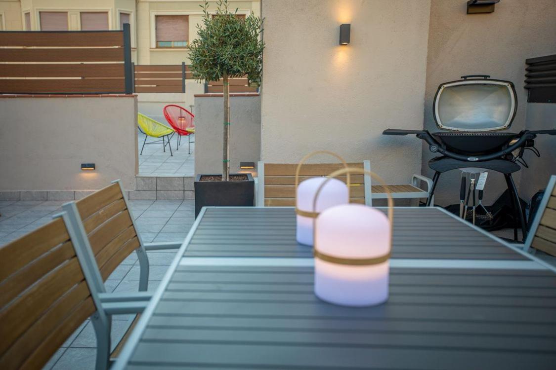 Barcelona Touch Apartments โอสปิตาเล็ต เดอ โยเบรกัต ภายนอก รูปภาพ