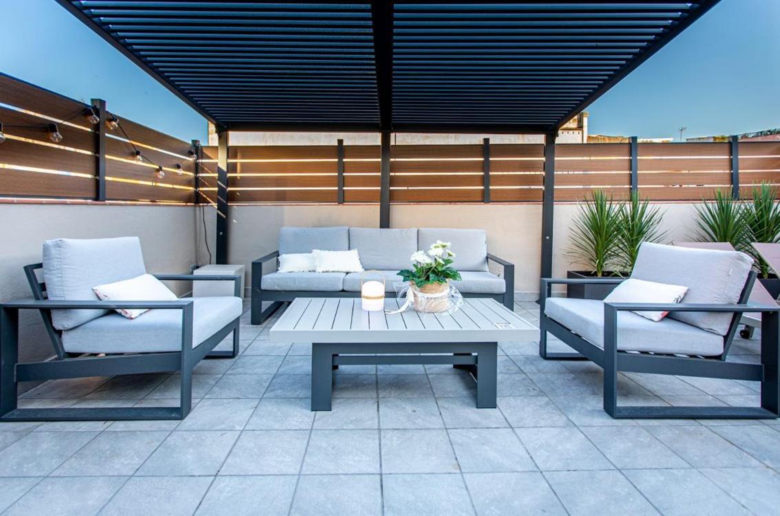 Barcelona Touch Apartments โอสปิตาเล็ต เดอ โยเบรกัต ภายนอก รูปภาพ