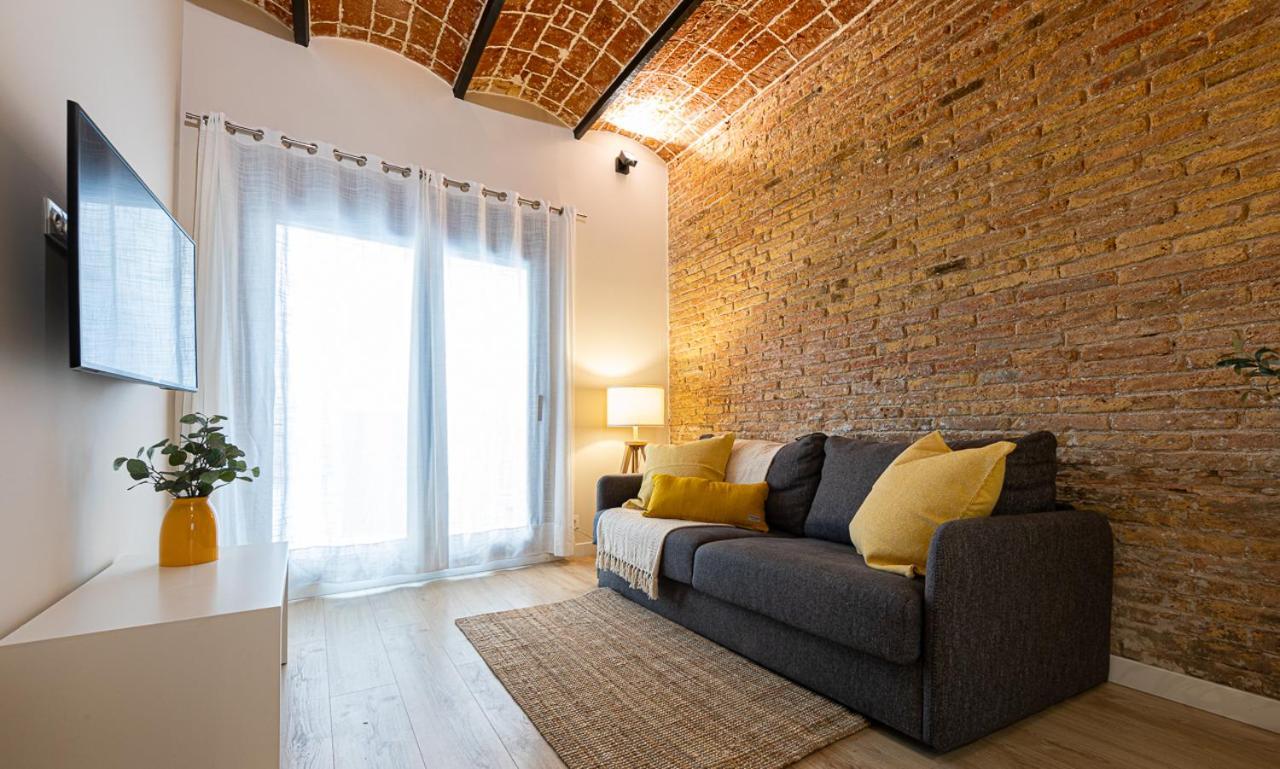 Barcelona Touch Apartments โอสปิตาเล็ต เดอ โยเบรกัต ภายนอก รูปภาพ