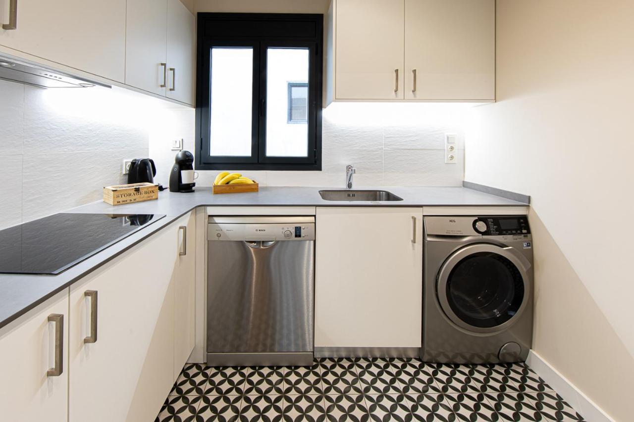 Barcelona Touch Apartments โอสปิตาเล็ต เดอ โยเบรกัต ภายนอก รูปภาพ