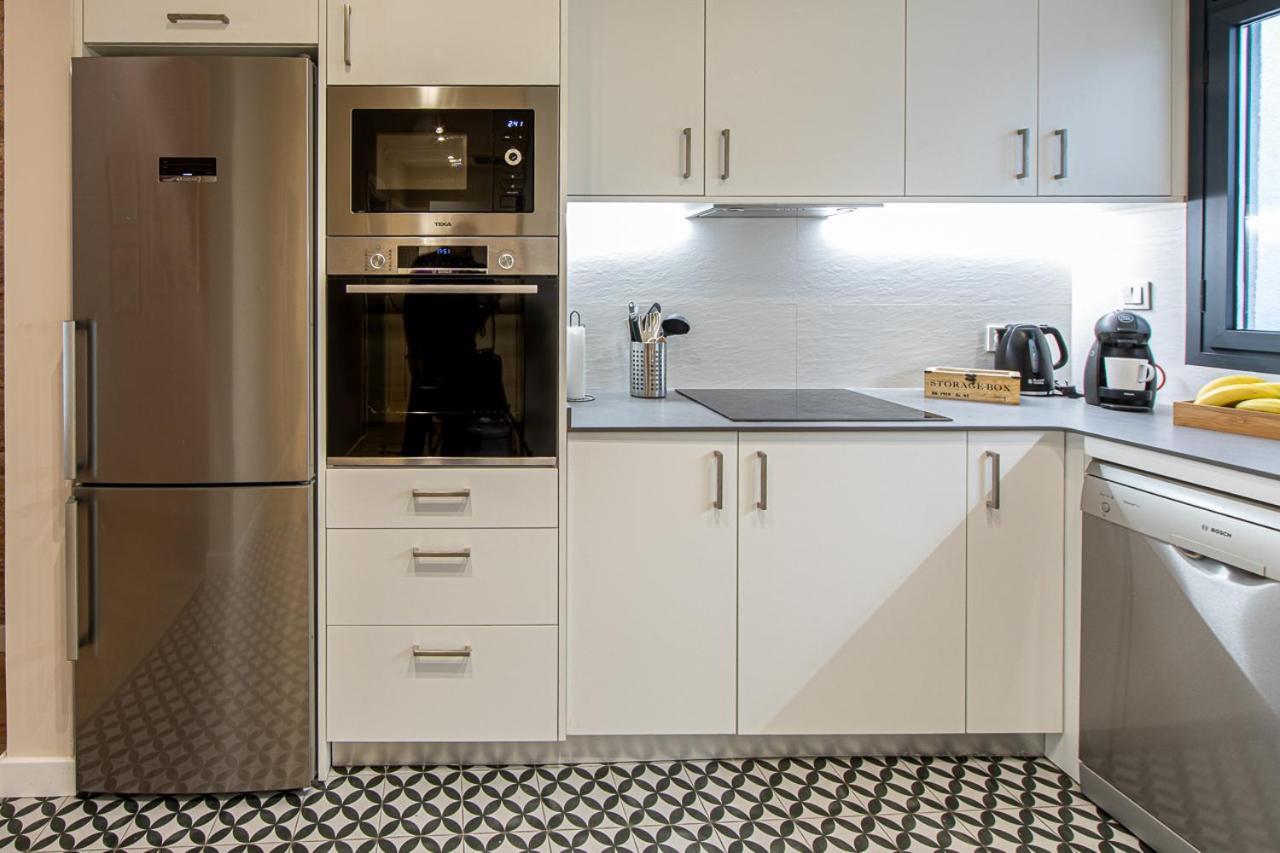 Barcelona Touch Apartments โอสปิตาเล็ต เดอ โยเบรกัต ภายนอก รูปภาพ